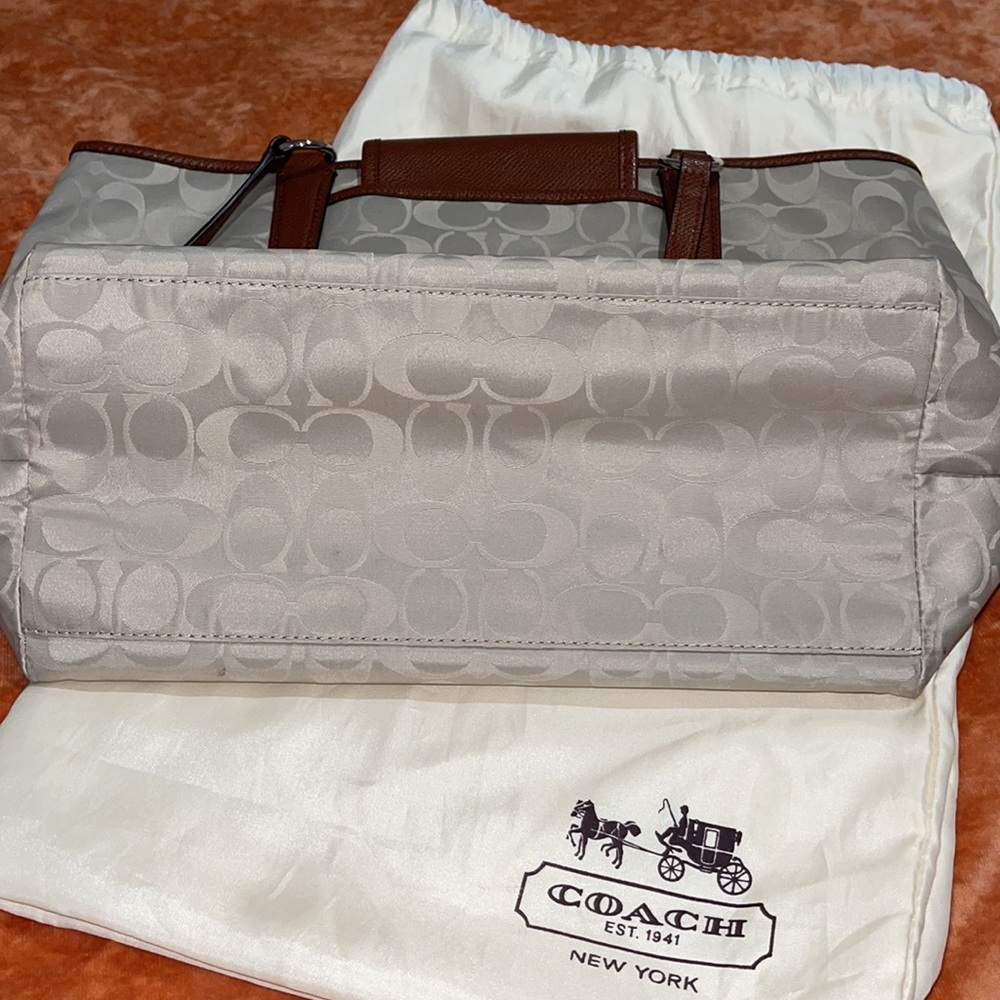 Authentic Coach Bag - Picture 6 of 6